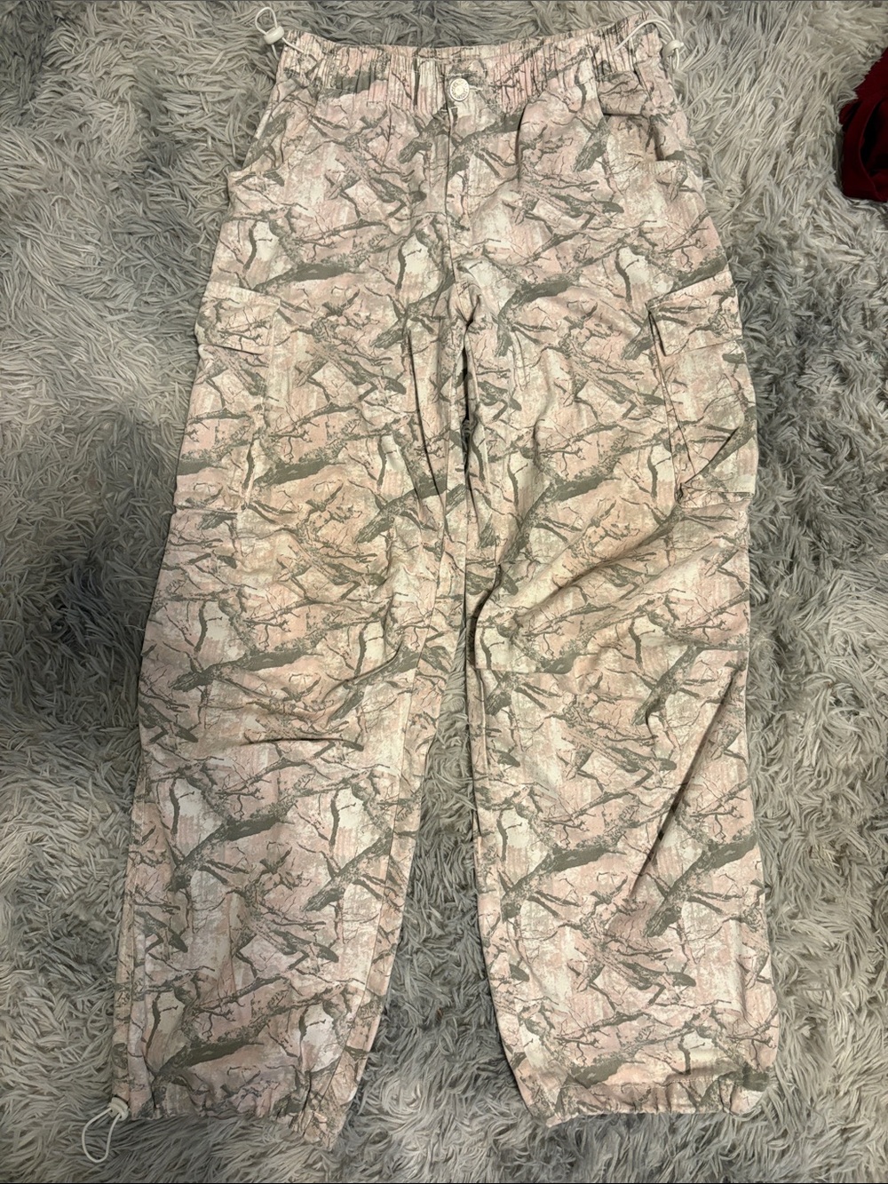 Women’s Pink Camo Cargo Pants